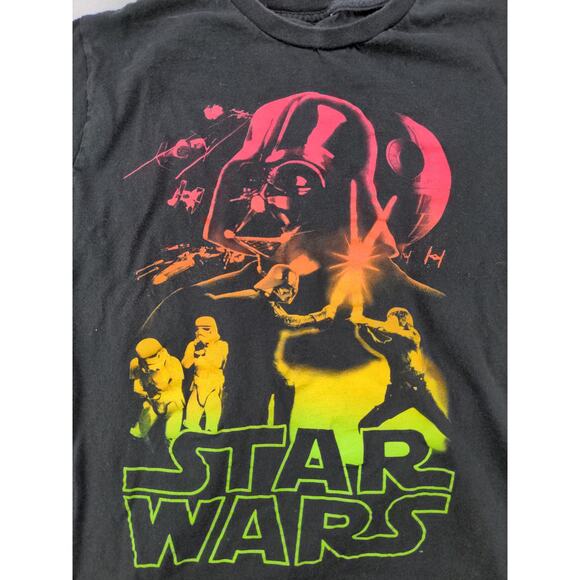 V Fifth Sun Boy's Star Wars T Shirt SZ M Black Graphic Colorful Darth Vader - Picture 5 of 10